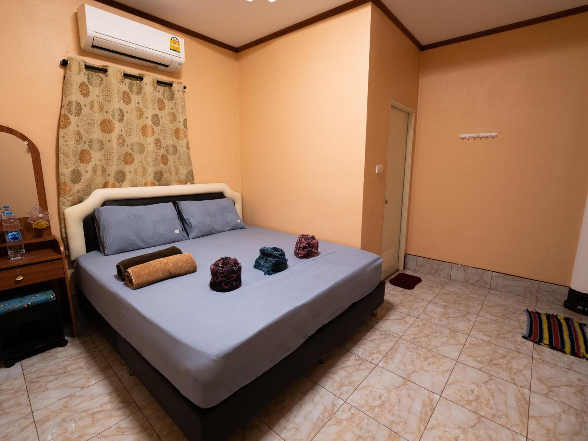 Boonsong Guest House Khautau Kültér fotó
